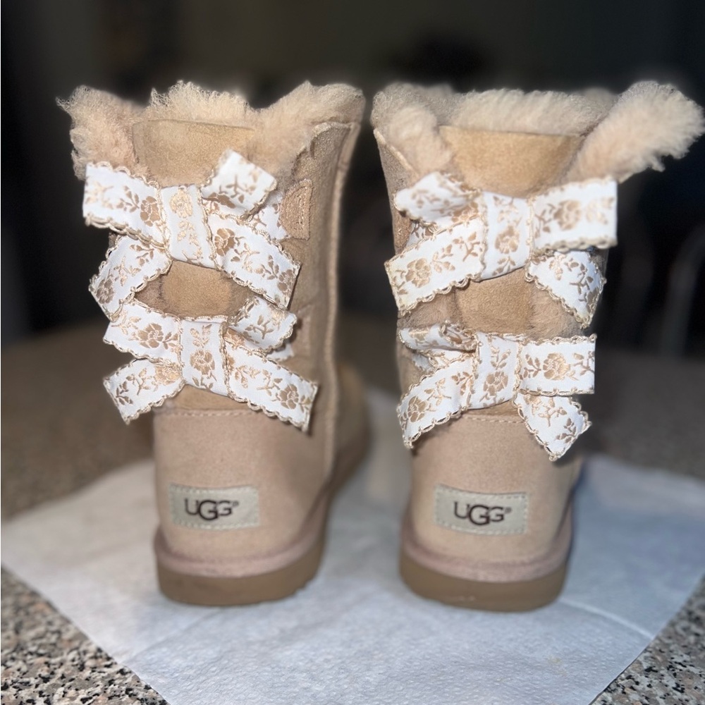 UGG Beige Boots with Lace Bows